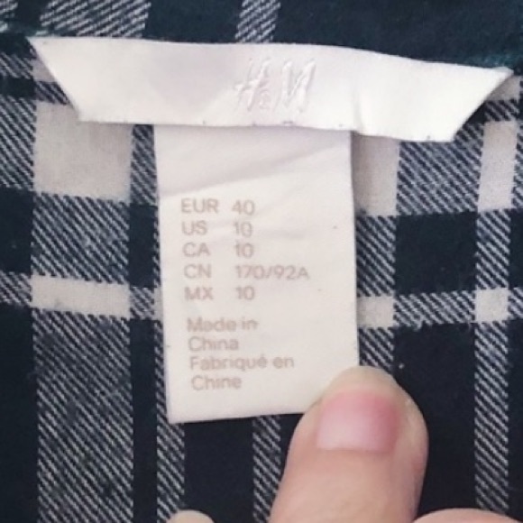 H&M Frannel Button Up Top - Picture 3 of 6